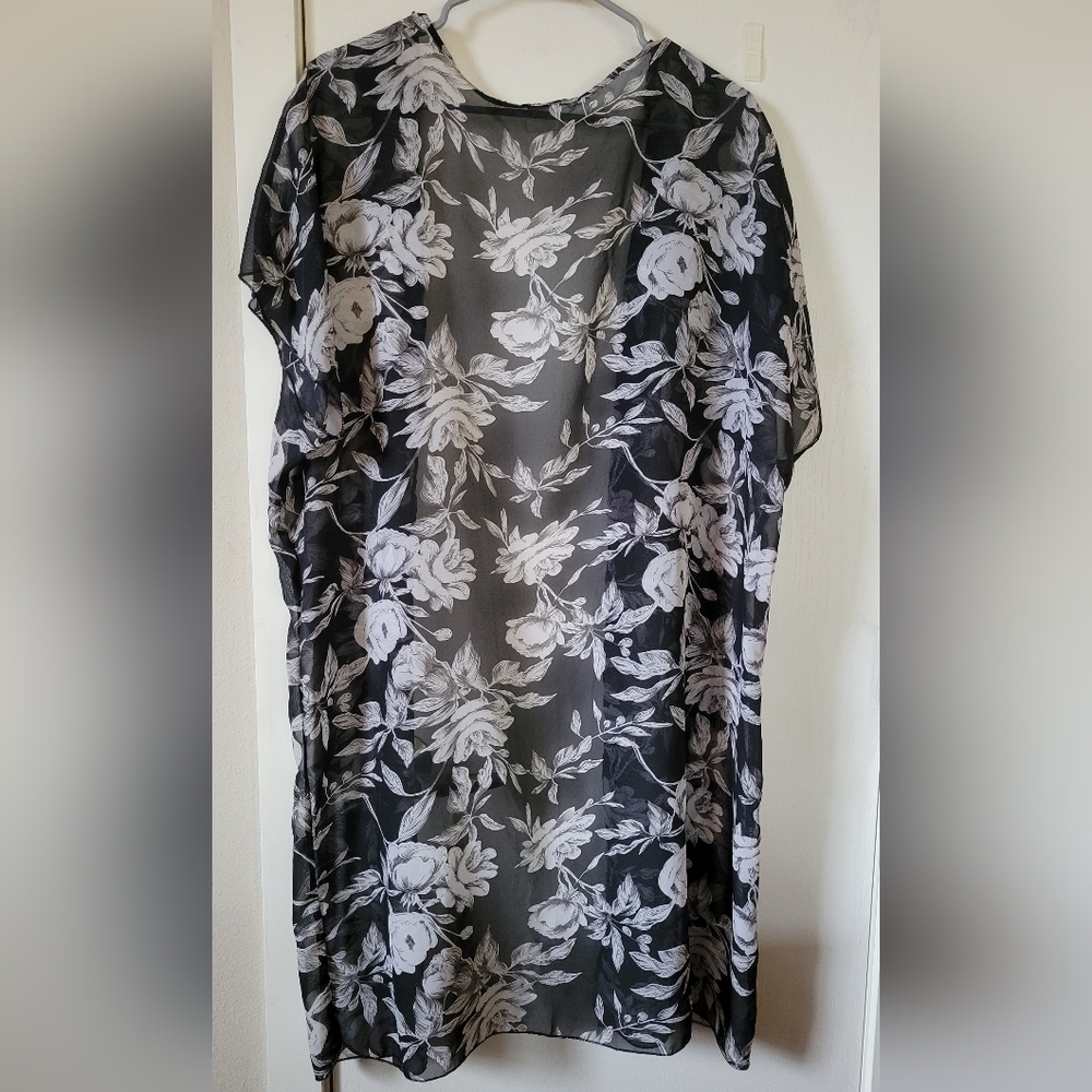 Lida Collection Floral Black and White Sheer Coverup Flowy Vest - Picture 3 of 10